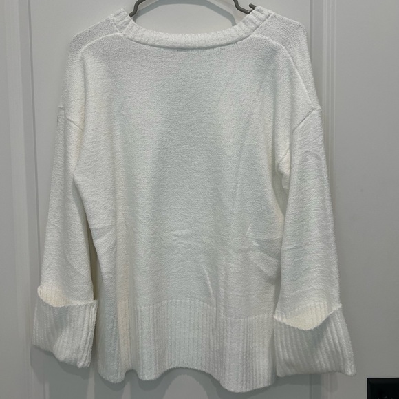 Anrabess white sweater NWT - Picture 2 of 2